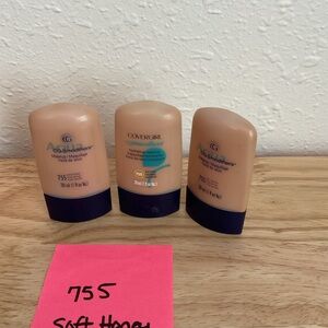 COVERGIRL CG Smoothers Makeup Trio in Soft Honey